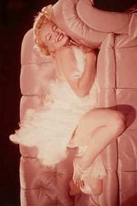 Marilyn Monroe - Couch